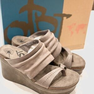 OTBT Tailgate Women's Wedge Sandals Color Zinc